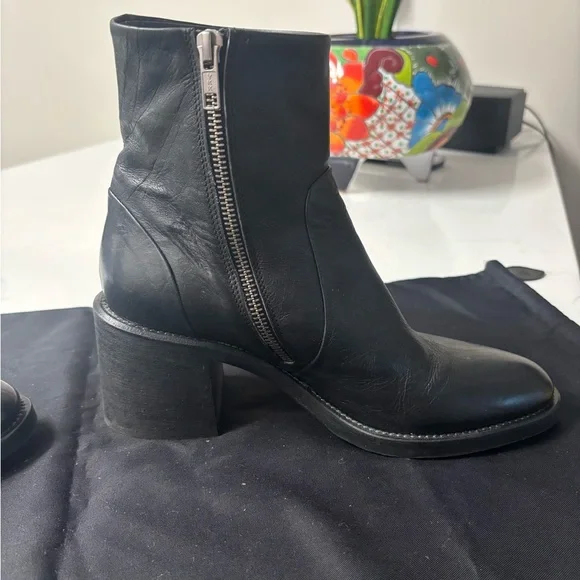 Vero Cuoio | Shoes | Vero Cuoio Black Leather Mens Boots  display picture 1